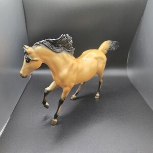 Elegant Tan and Black Horse Figurine Breyer